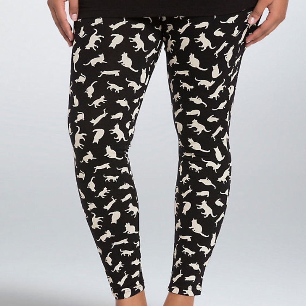Torrid 🐈‍⬛ CAT 😺 Leggings, Old Style